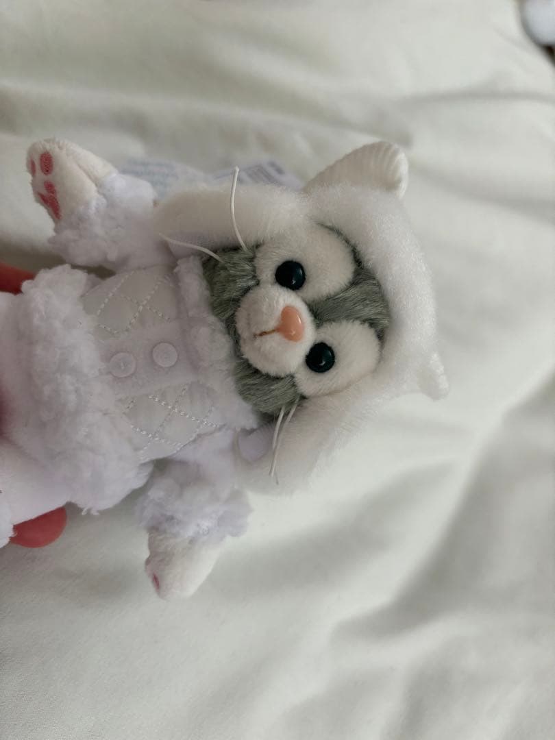 タグ付き　ダッフィー　ジェラトーニ　ぬいぐるみバッジ