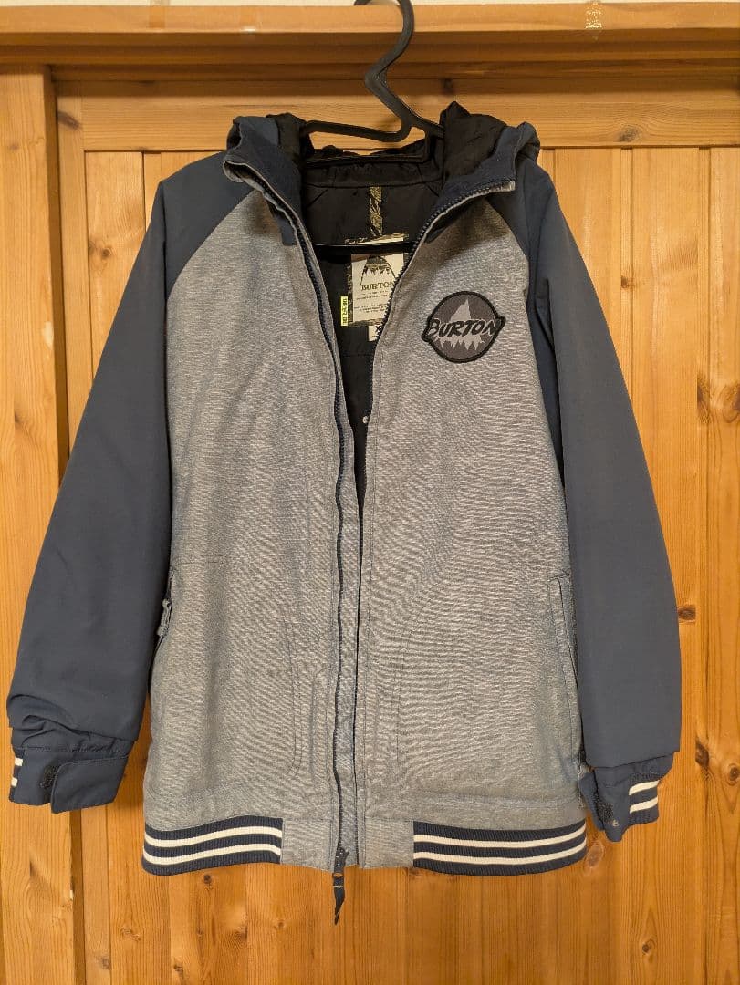 Burton 子ども用 スノーボードウェア　上下　　150〜160　L XL