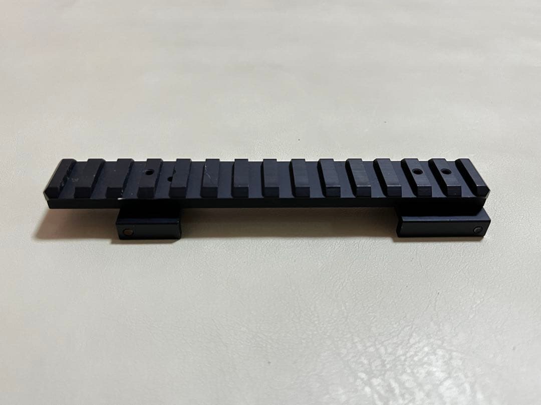 ブラック マウントレール 約20cm ボルト式