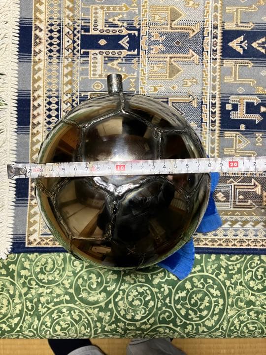 激レア　ステンレス製　サッカーボール