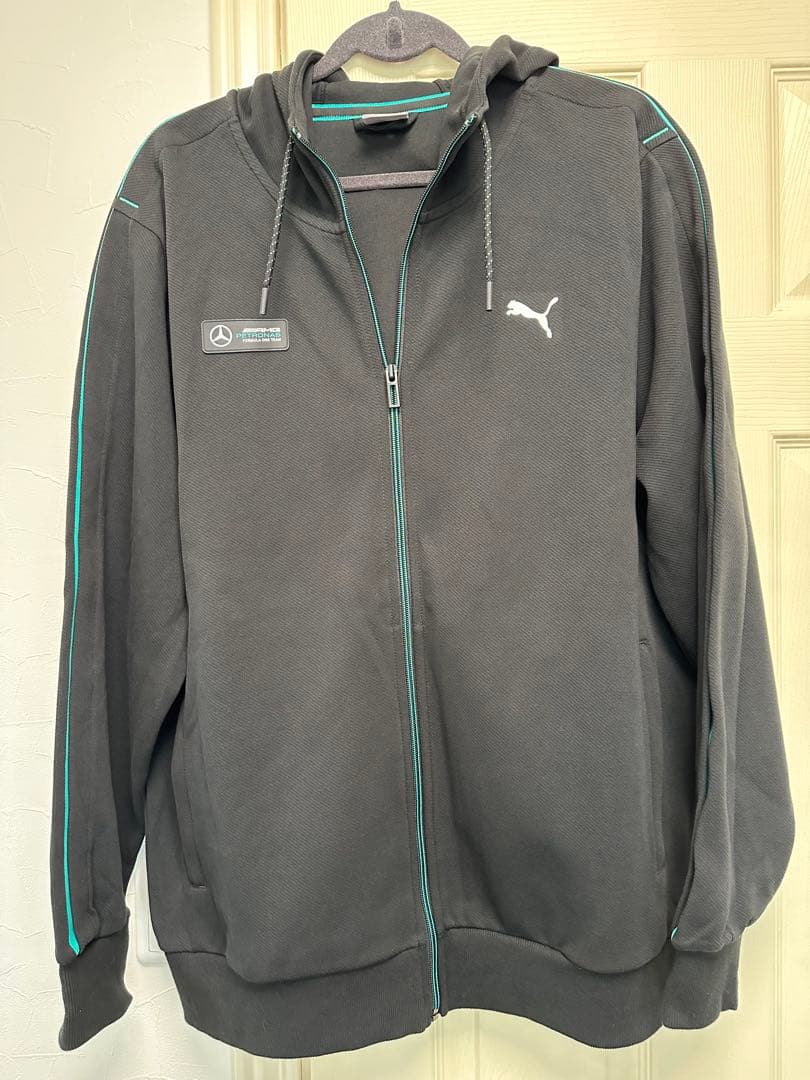 秋物最終値下げしました‼️【新品】Puma メルセデス・ベンツ ジャージ上下セット