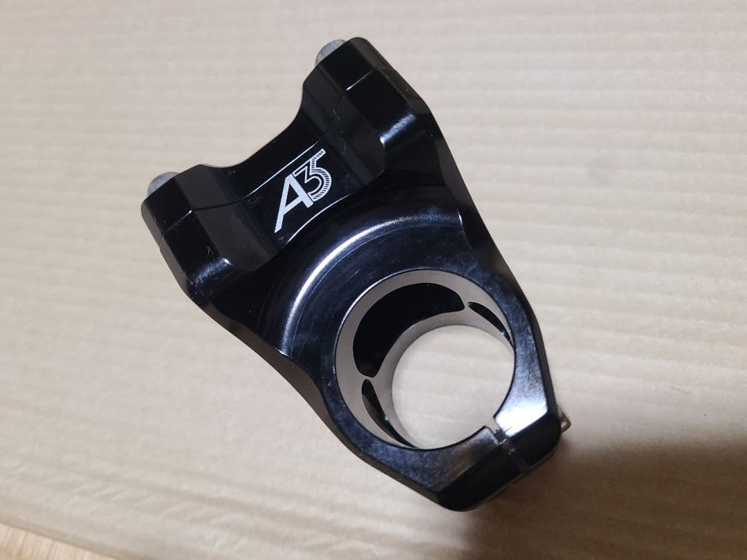 Industry nineステム＋Race Face Next2 ハンドルバー