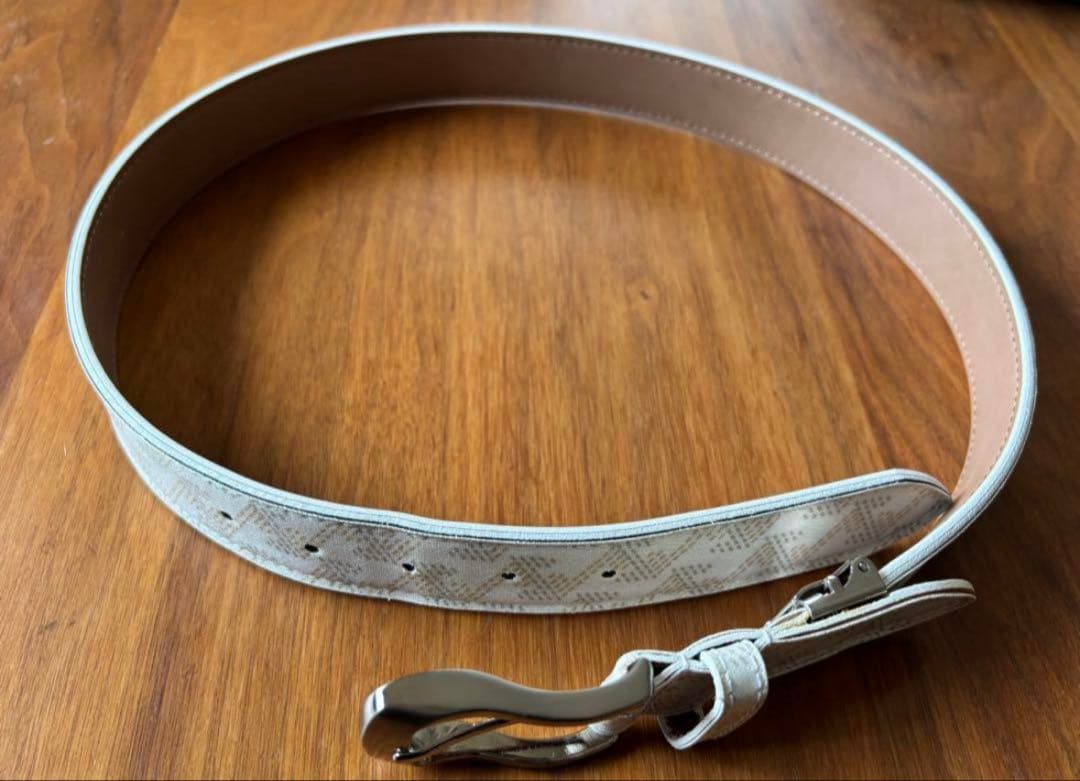 Resurrection　レザレクション　キャップ　ベルト　2点セット