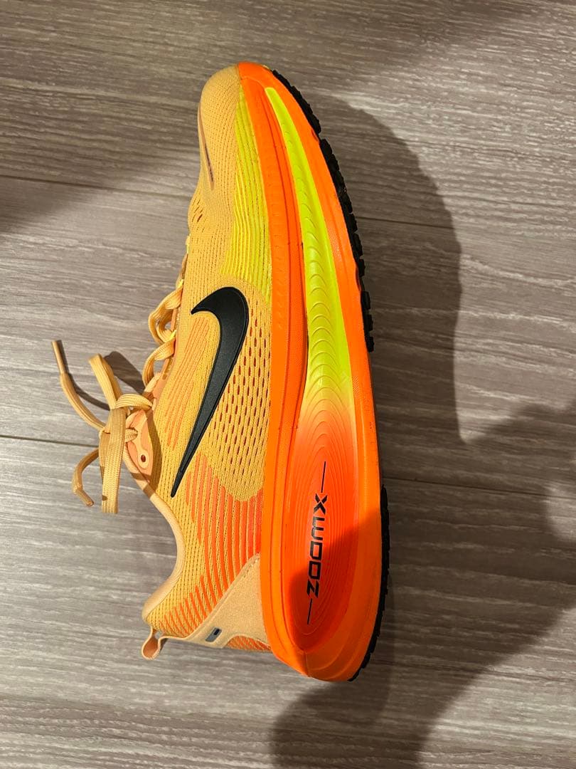 NIKE ボメロ18 28cm