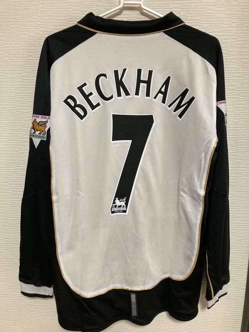 レア商品！02-03マンチェスターユナイテッド100周年 ベッカム ユニフォーム
