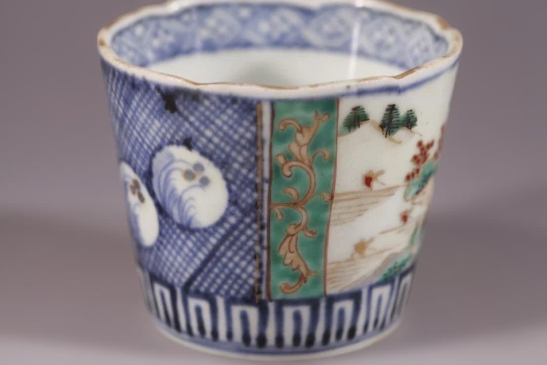 625　古伊万里色絵染付描分〇窓絵文様蕎麦猪口　無傷　幕末　珍図