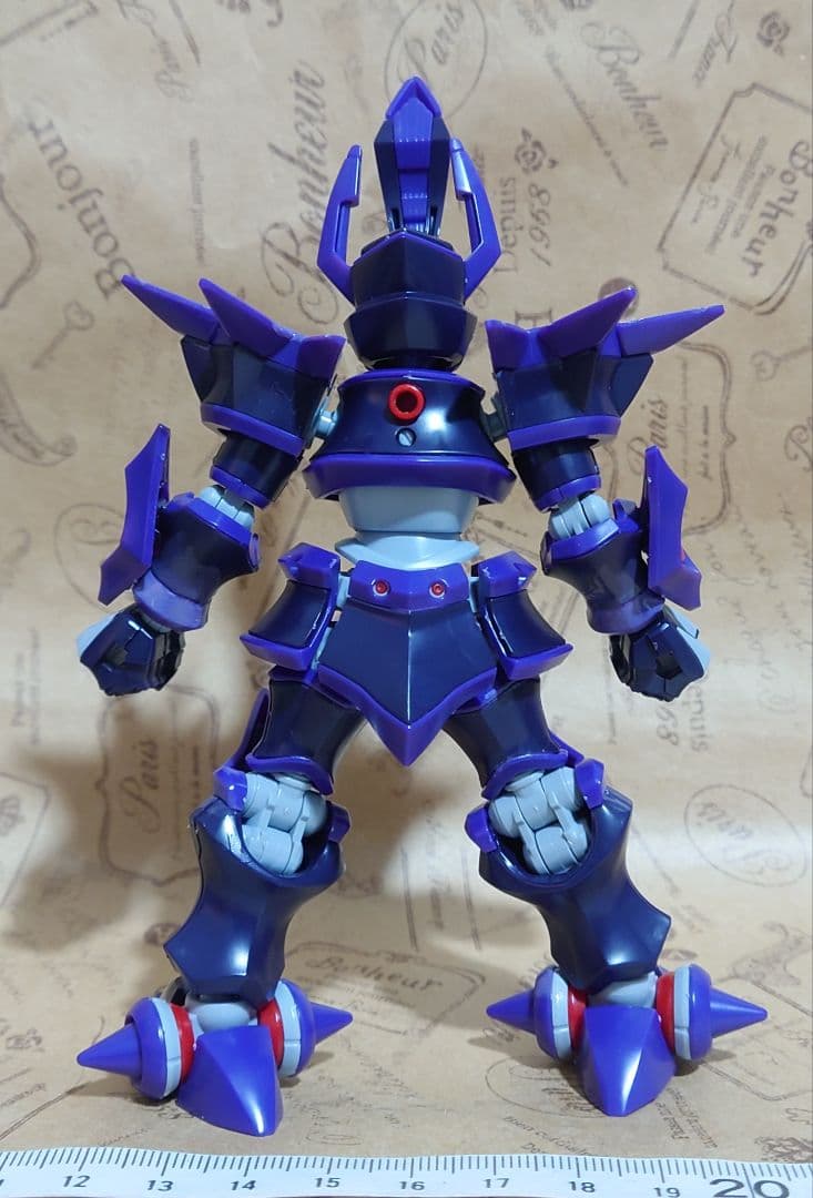 LBX ジ・エンペラー ハイパーファンクション ダンボール戦機 プラモデル