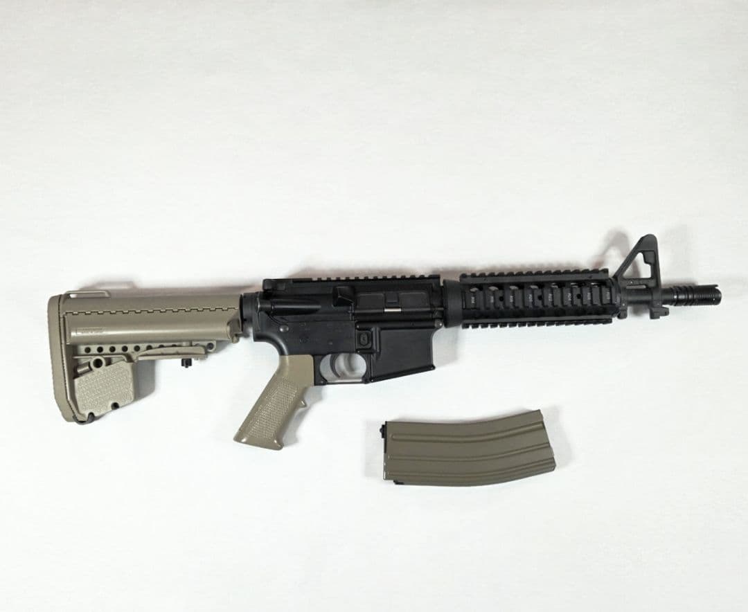 東京マルイ次世代電動ガンM4シリーズCQB-R　FDE