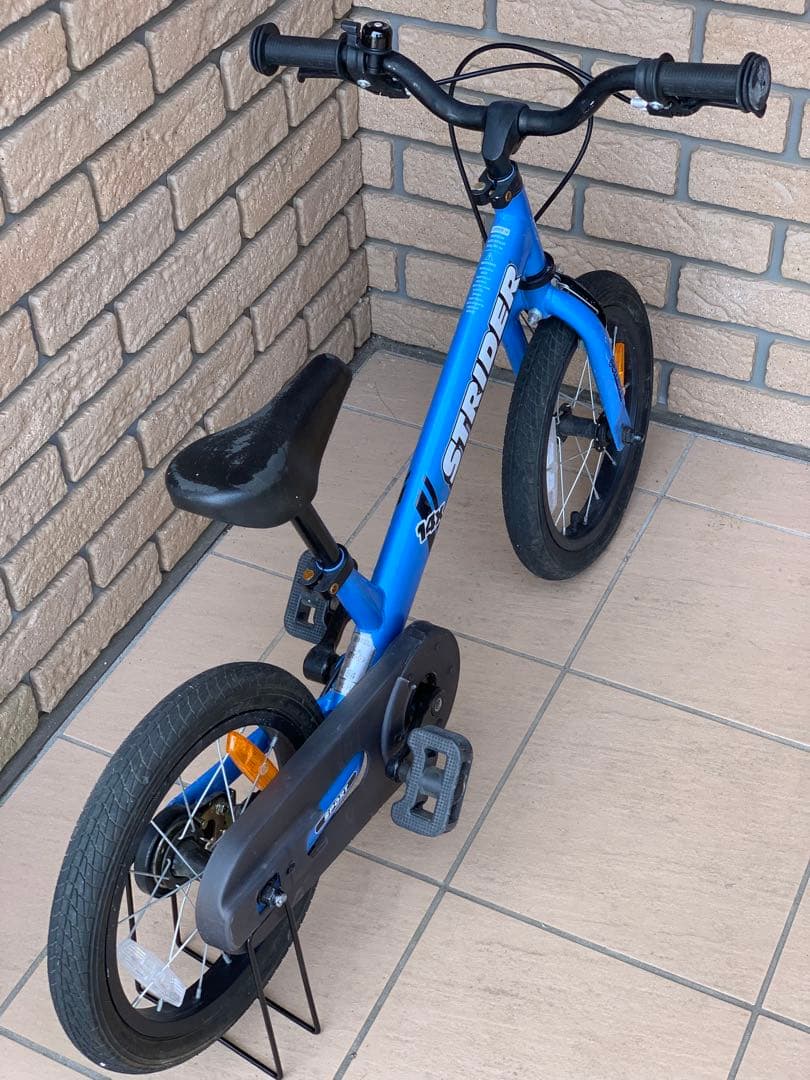 【美品】STRIDER 14X ブルー ペダル&キックスタンド付き