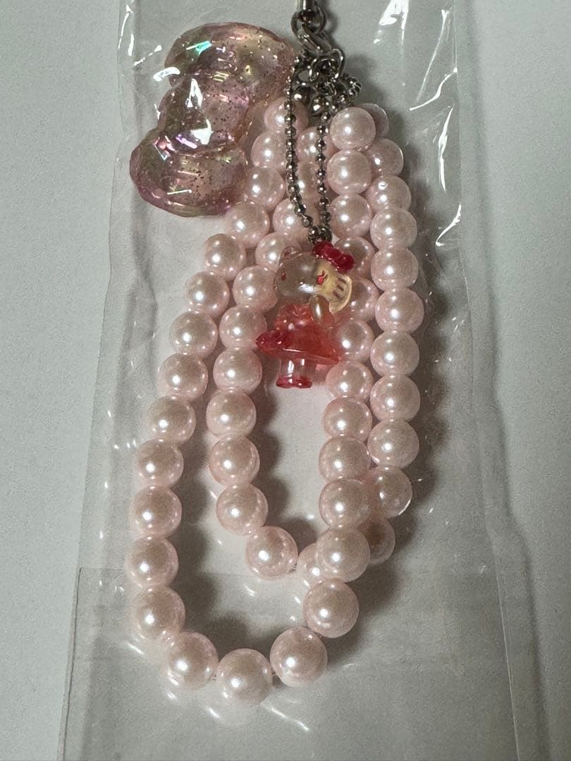 激レア　ハローキティ　Momoberry パールビーズストラップ　モモベリー