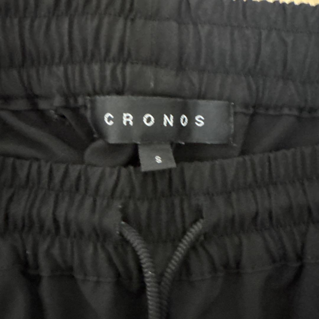 CRONOS ティファニーブルー　半ズボン