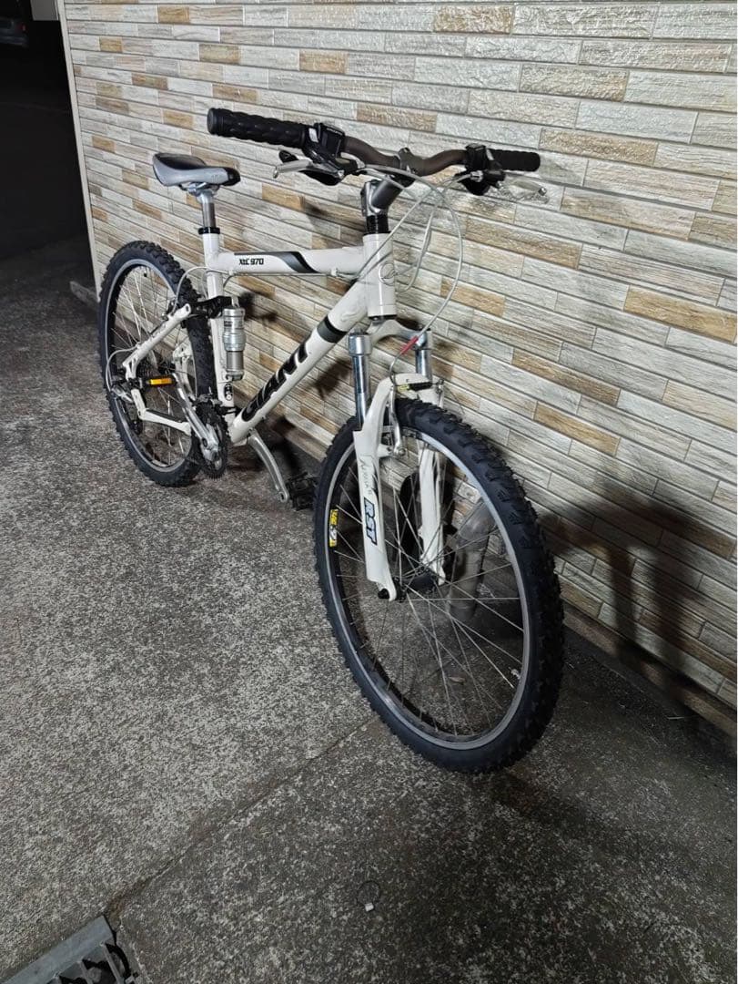 morfine 引取限定 中古 ジャイアント MTB 3×9段変速