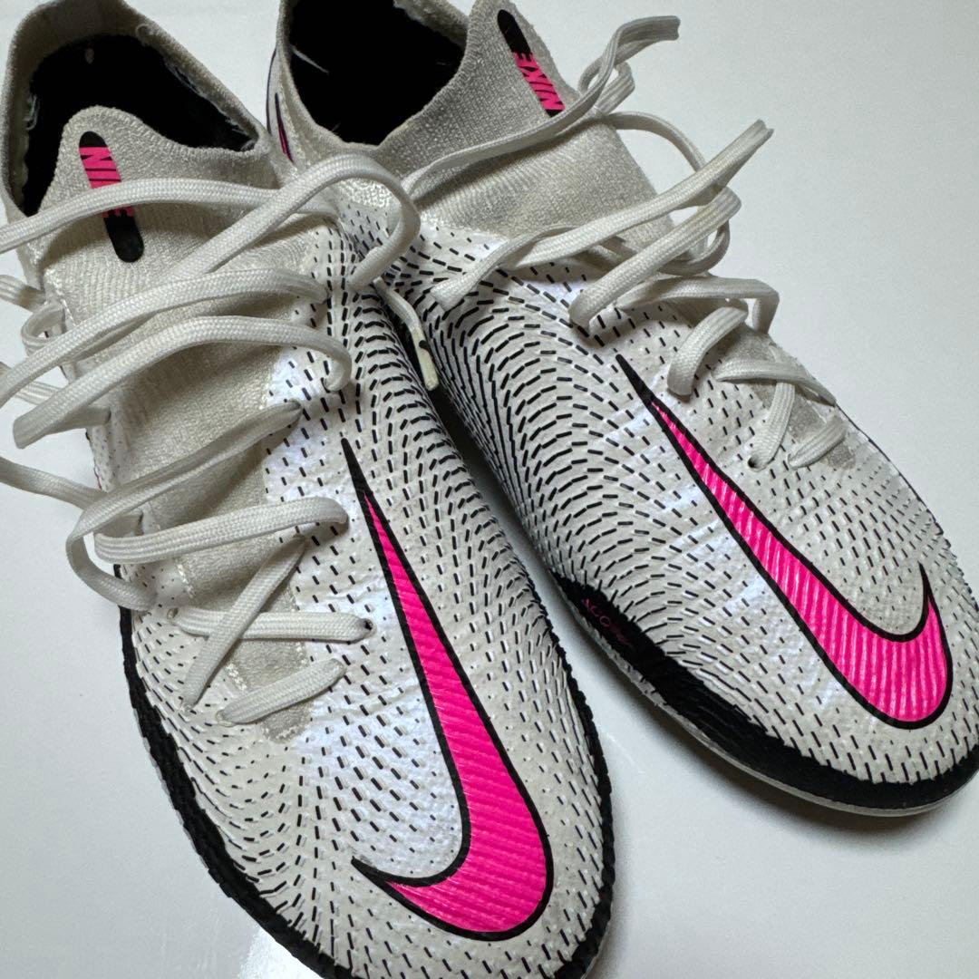 NIKE サッカースパイク　ファントムGT 25.5