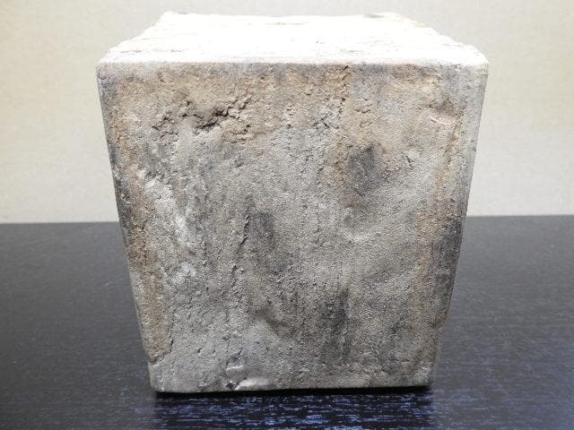 織部釣瓶型花生　一楽　MA69