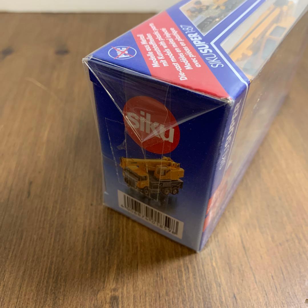 ジク(siku)　リープへルクレーン車　1/87