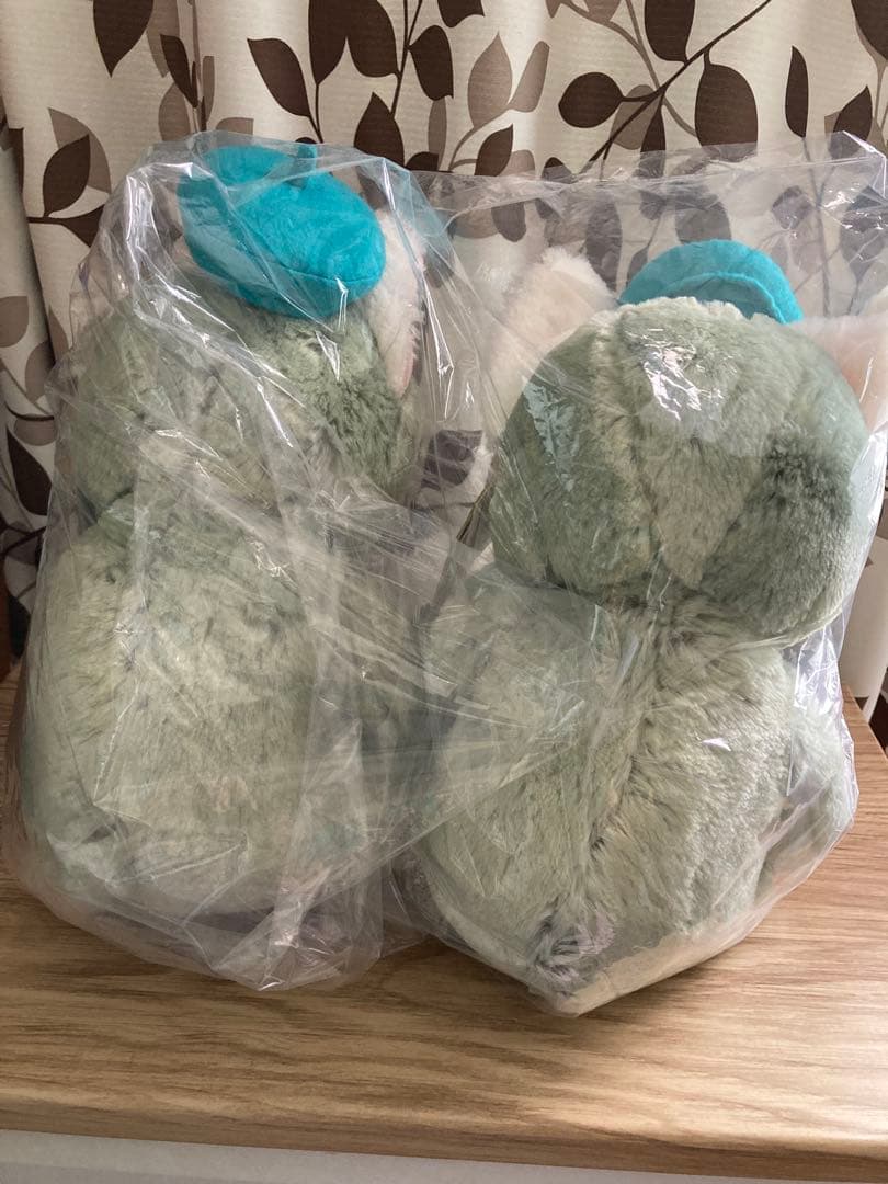 【新品タグ付き】ジェラトーニ ぬいぐるみ 二つセット