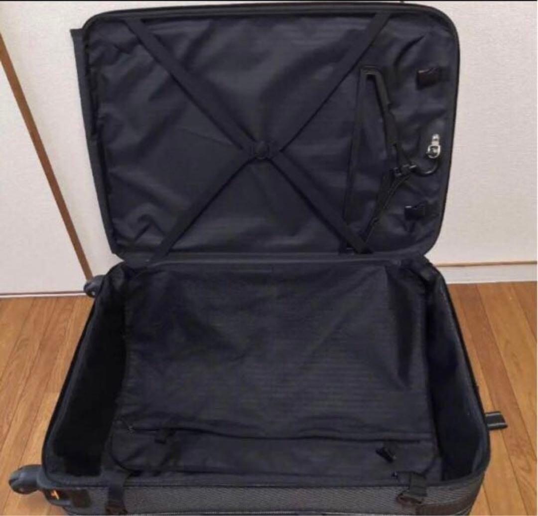 スーツケース escape 115L YU1803TS