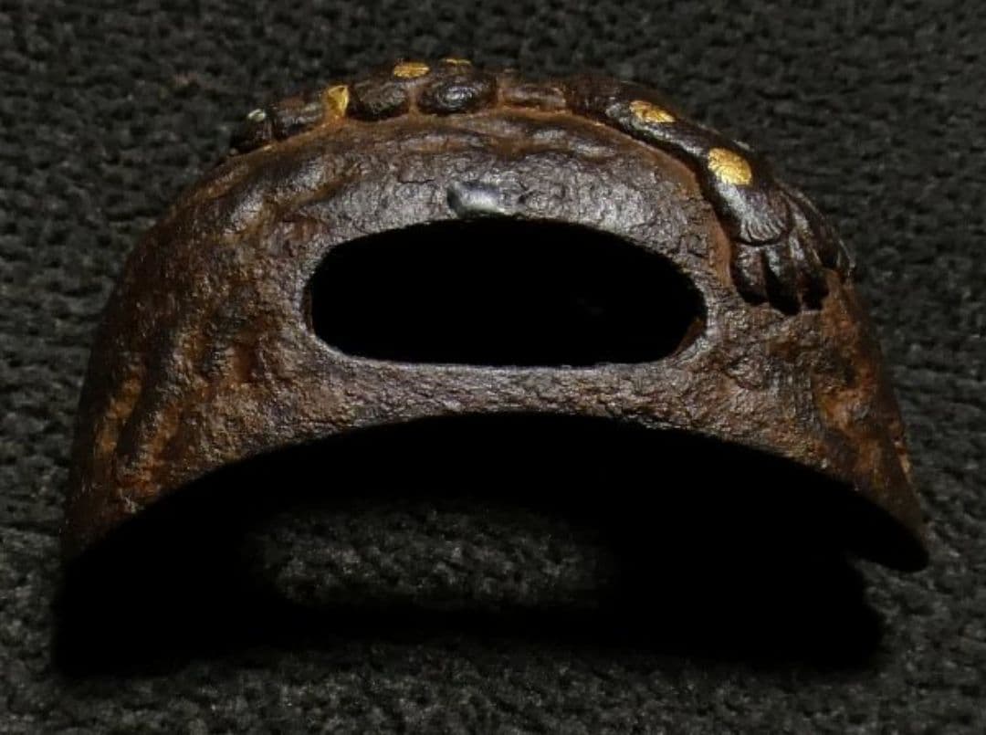 鉄製金箔装飾鍔