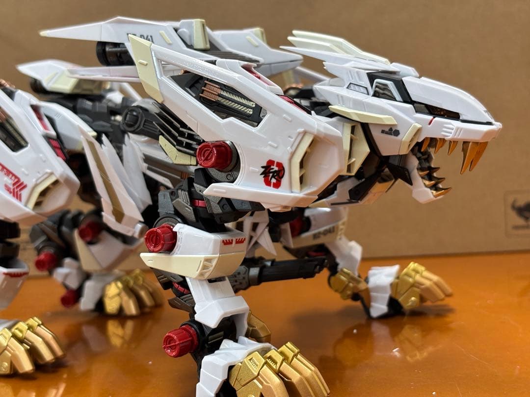 超合金ライガーゼロとチェンジングアーマーのセット