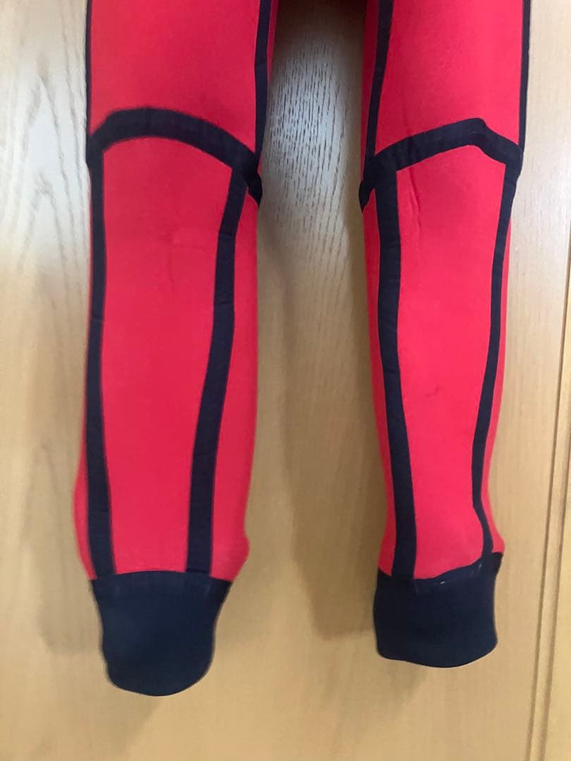 BE WET ウェットスーツ　ピーウェット　ドライスーツ　サーフィン