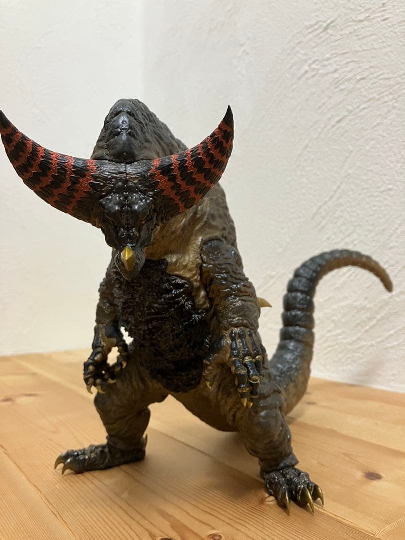 一番くじ ウルトラマンシリーズ 怪獣超大全ラストワン賞 ゴモラ 塊獣極致・匠道