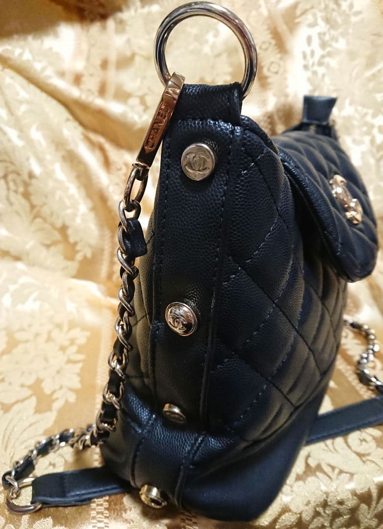 ☆CHANEL キルティング デザイン チェーンショルダーバッグ☆