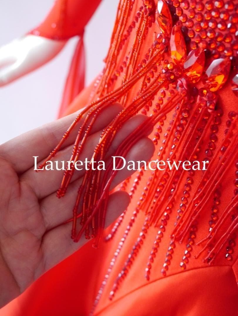 新品✨ラウレッタ 社交ダンスドレス ルビーレッド M 高級仕様 競技 デモ対応