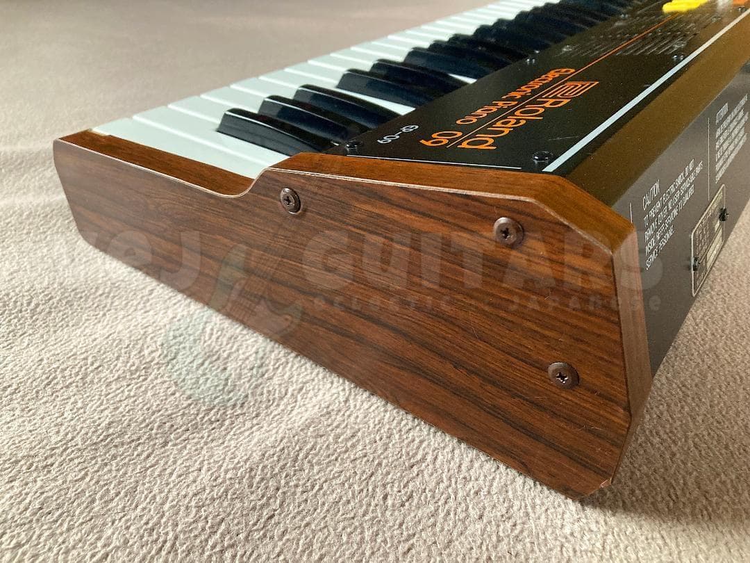鍵盤楽器 ROLAND EP09 Vintage Analog Poly Keyboard