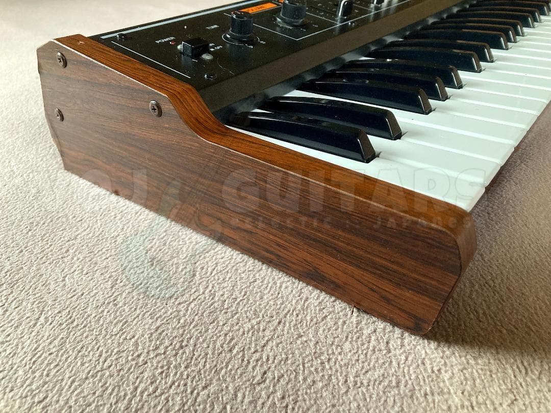 鍵盤楽器 ROLAND EP09 Vintage Analog Poly Keyboard