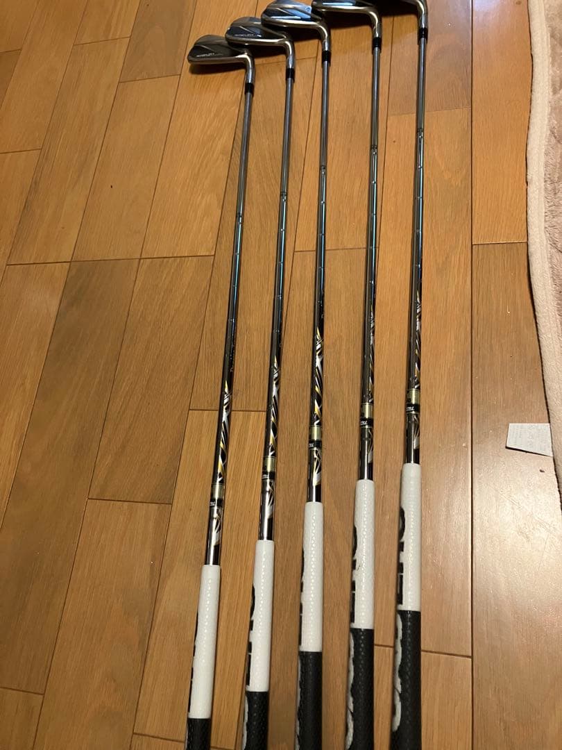 TaylorMade ステレスアイアン 希少チューニングデザイン　DG200