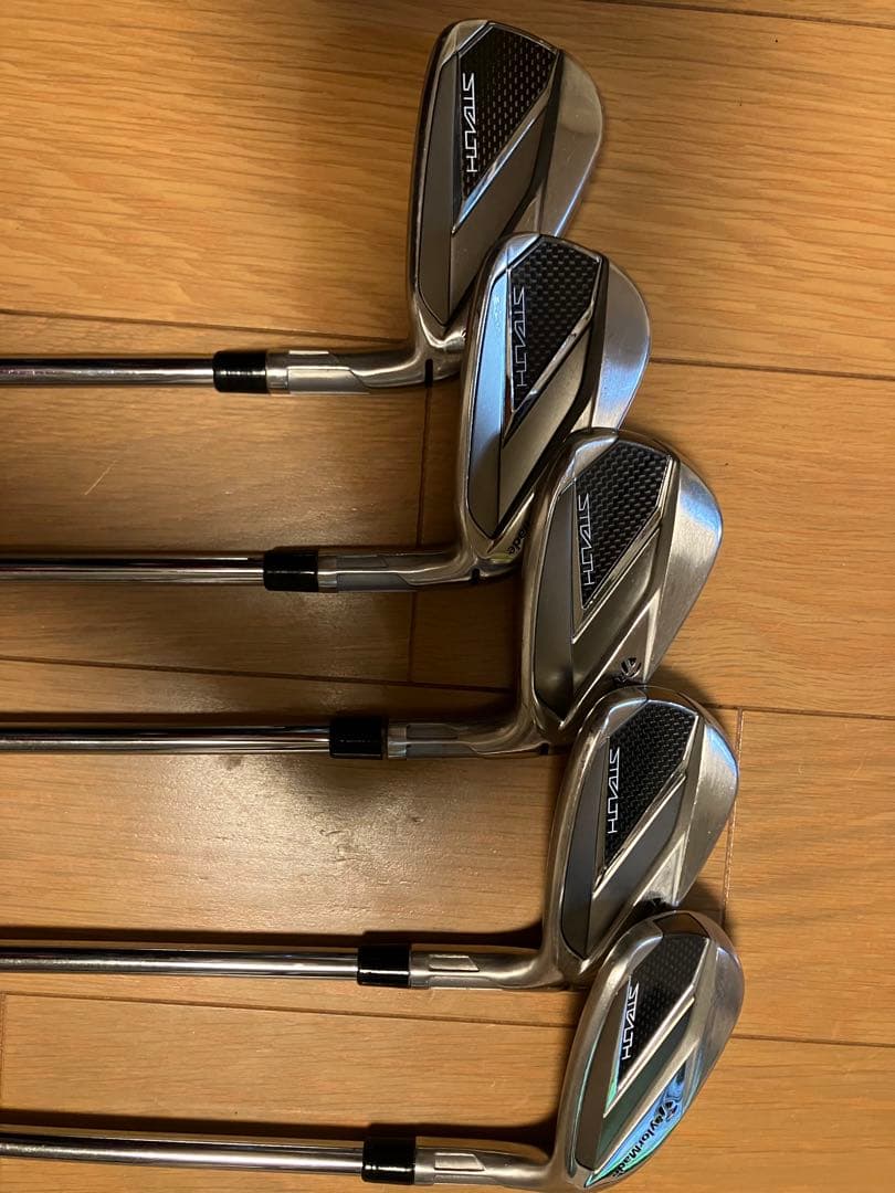 TaylorMade ステレスアイアン 希少チューニングデザイン　DG200