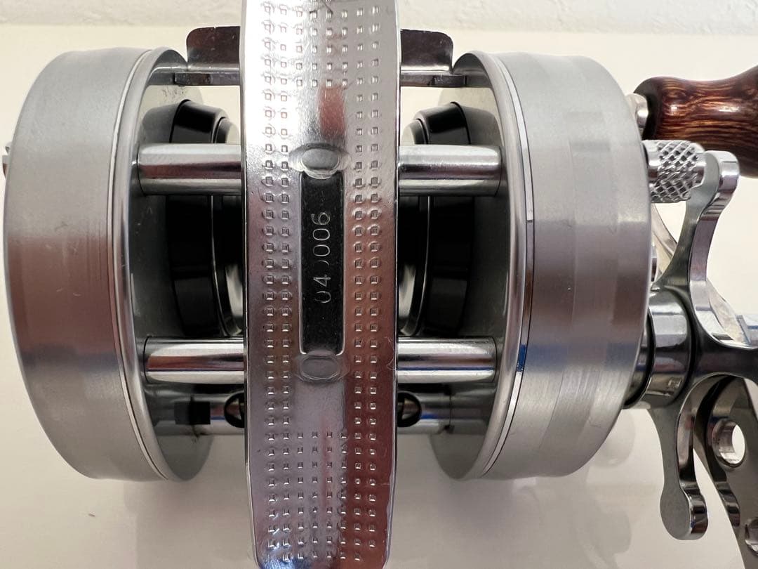 アブガルシア アンバサダー2500C IAR