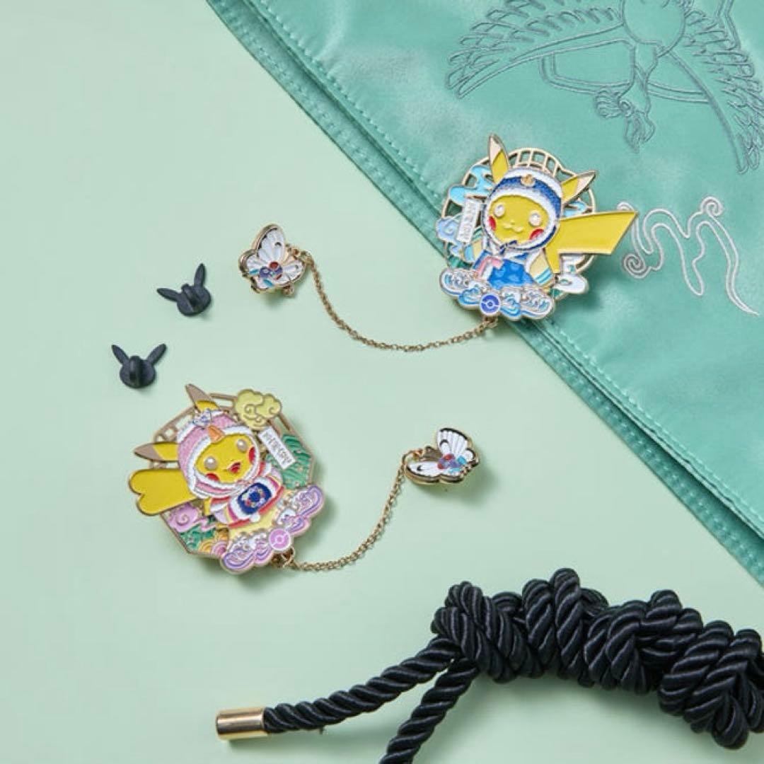 【韓国限定】ポケモン ピカチュウ チェーン ピンバッジ 2点セット