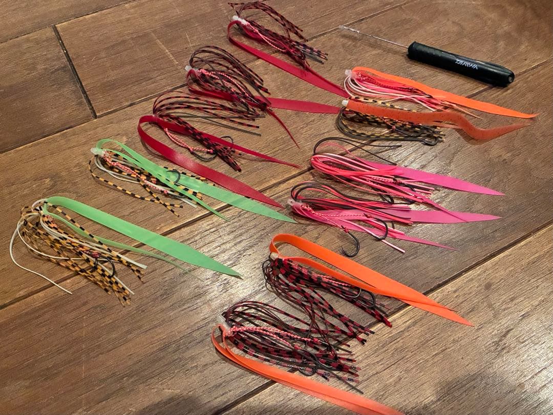 ダイワ 紅牙 タイラバヘッド ケース付き