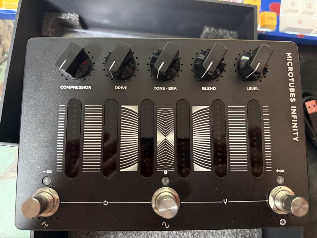 ベース Darkglass Microtubes Infinity