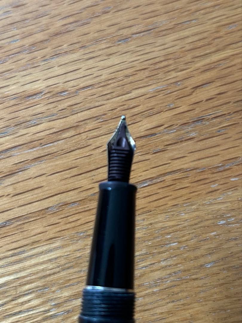 d*2様 モンブラン万年筆　4810 14K／欠け傷あり・本文必読