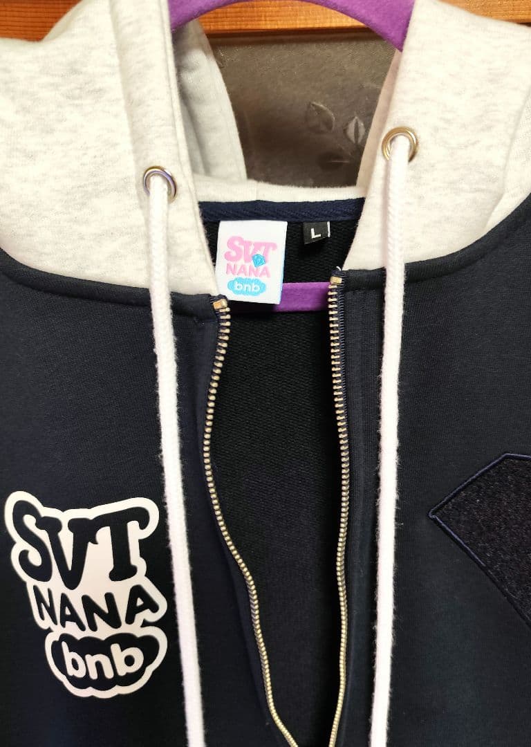 SEVENTEEN NANA bnb ナナ民泊 フーディー Lサイズ
