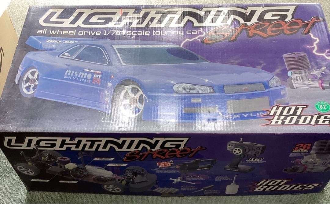 HOT BODIES 1/7GPニスモ・スカイライン32GT-R