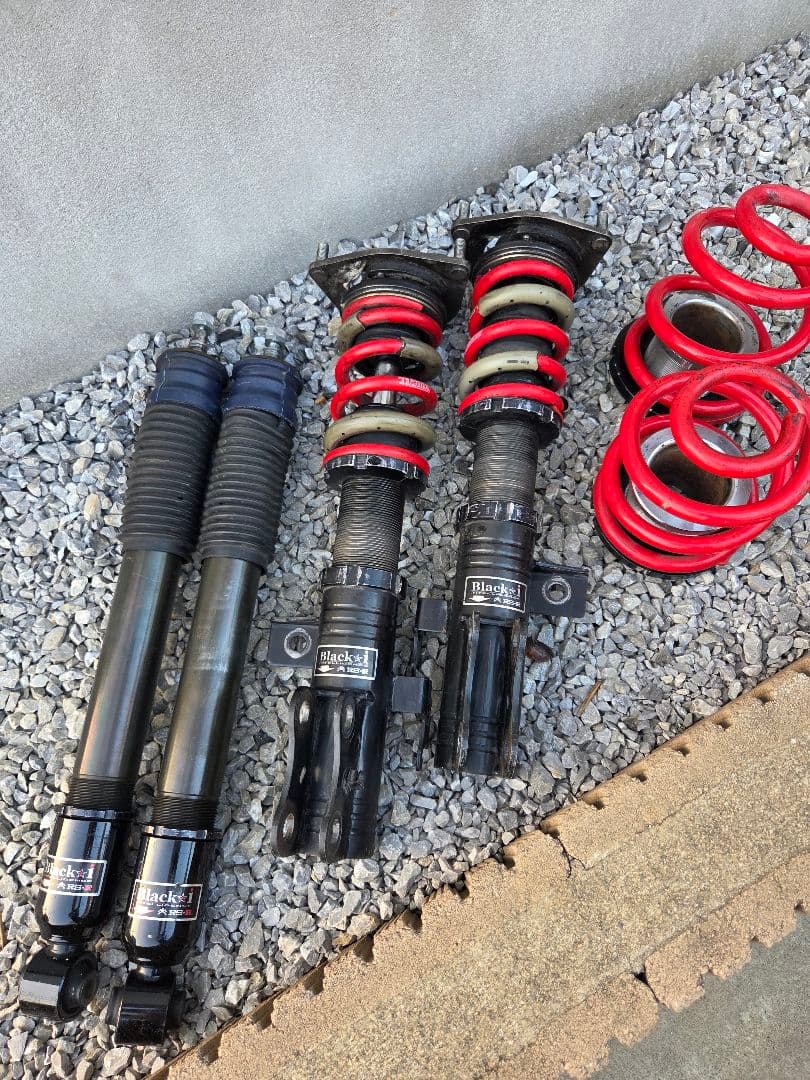 RSR　BLACKI　車高調