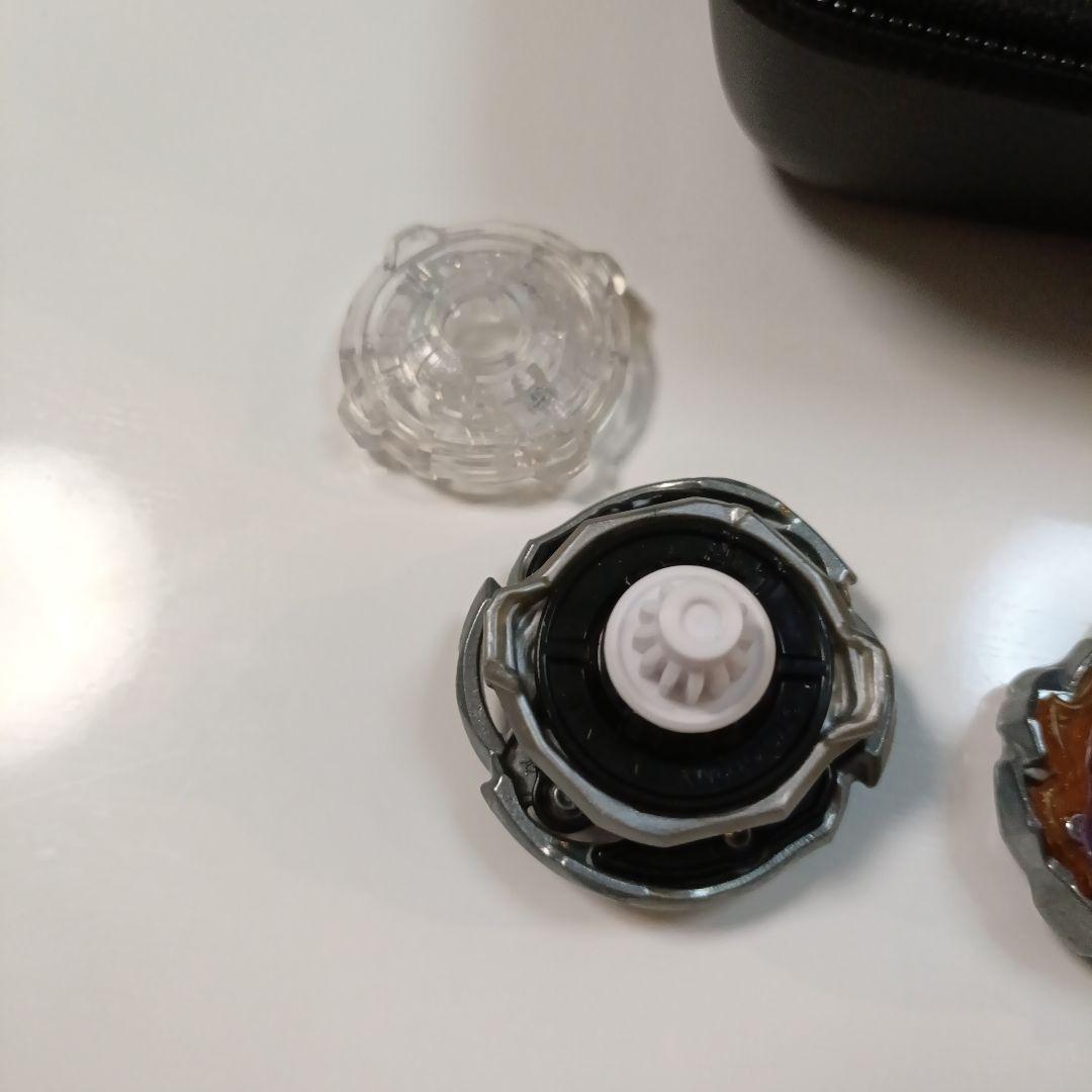 ベイブレードセット 13個★ランチャー、ブレード、ラチェット、ビット　まとめ売り