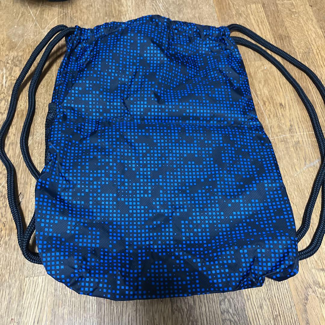 OUUL （オウル）軽量キャディバッグ　ゴルフバック　スタンド　ナップザック付き