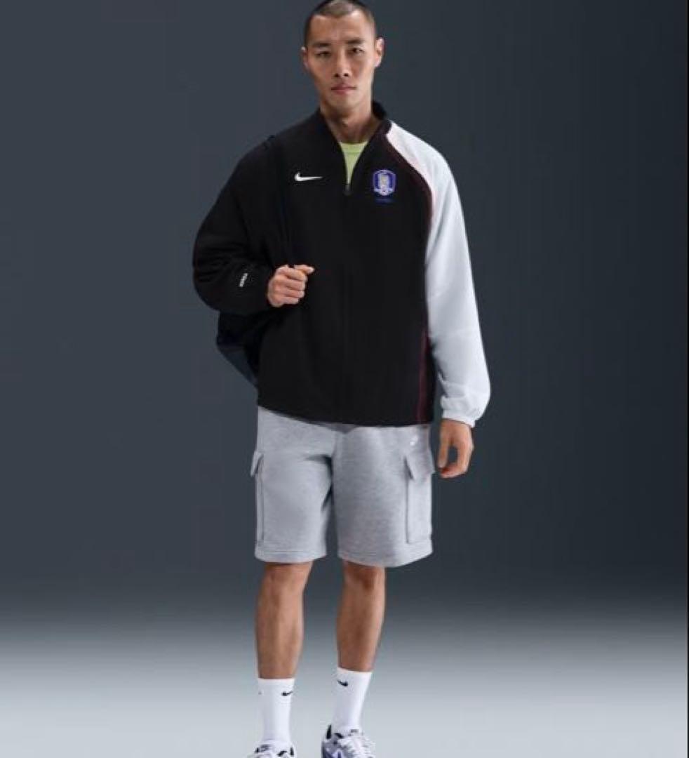 新品未使用タグ付 Nike サッカー ウィンドブレーカー 韓国 XL 黒