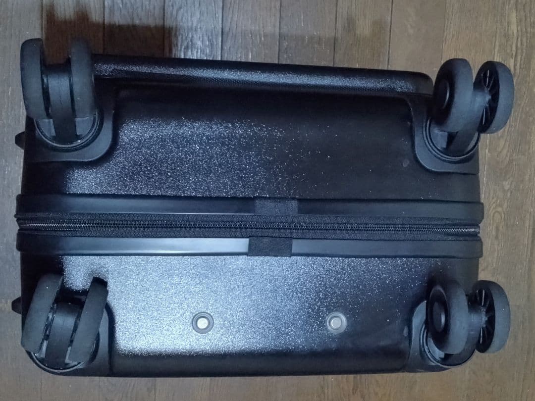 美品 20インチキャリーケース ブラック