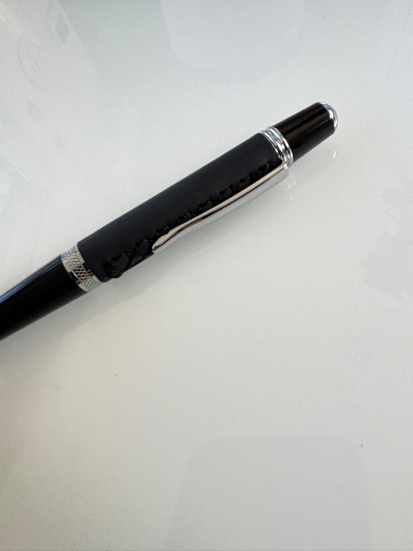 レクサス　ボールペン レザー　専用ボックス付き