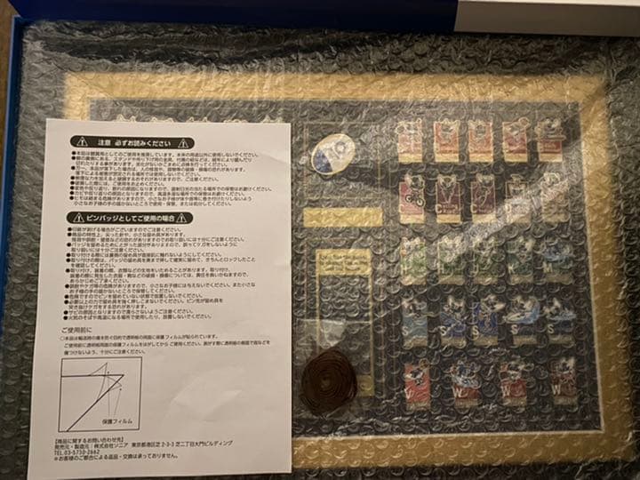 額装ピンバッジセット(東京2020オリンピックマスコット/エンブレム)