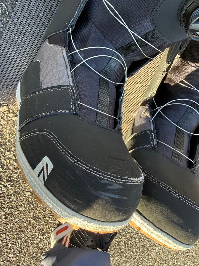 美品Nidecker Charger α スノーボードブーツ 26.5cm