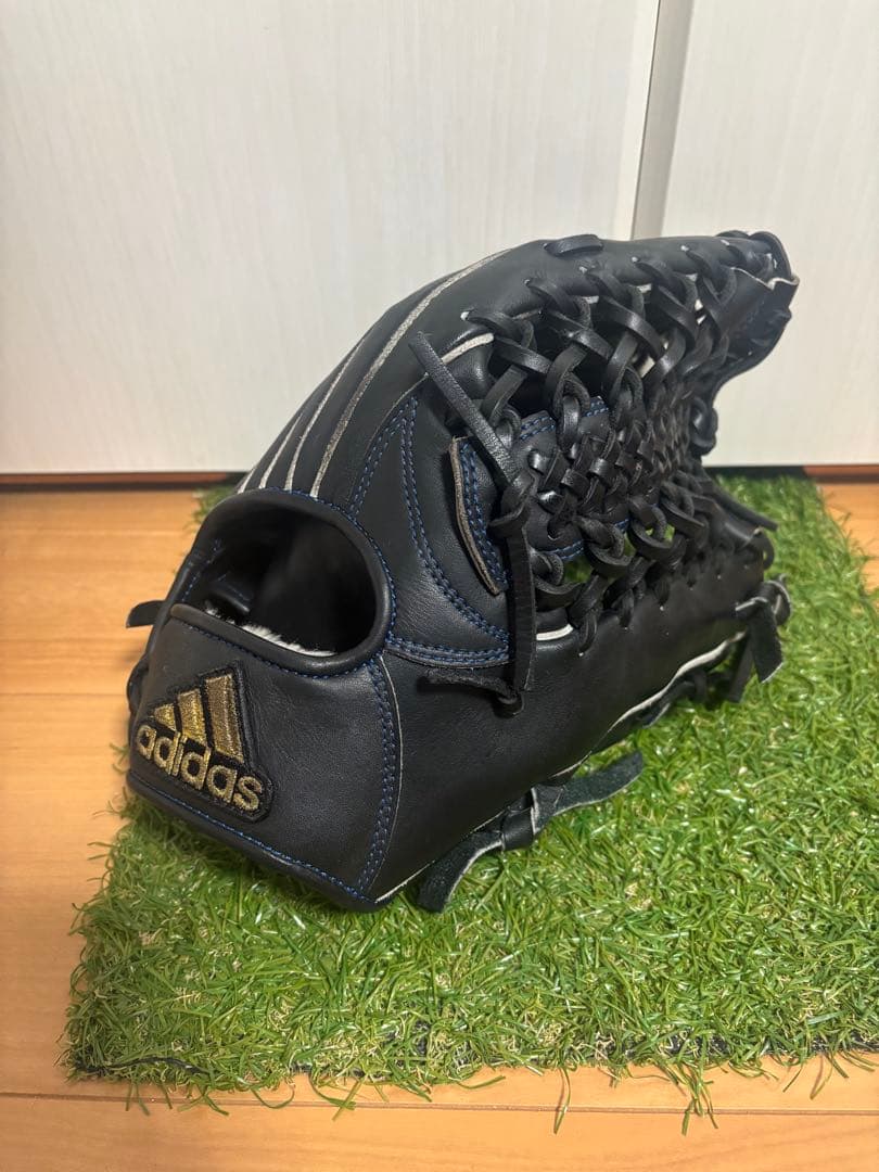 一般軟式　アディダス　外野手　コユニ