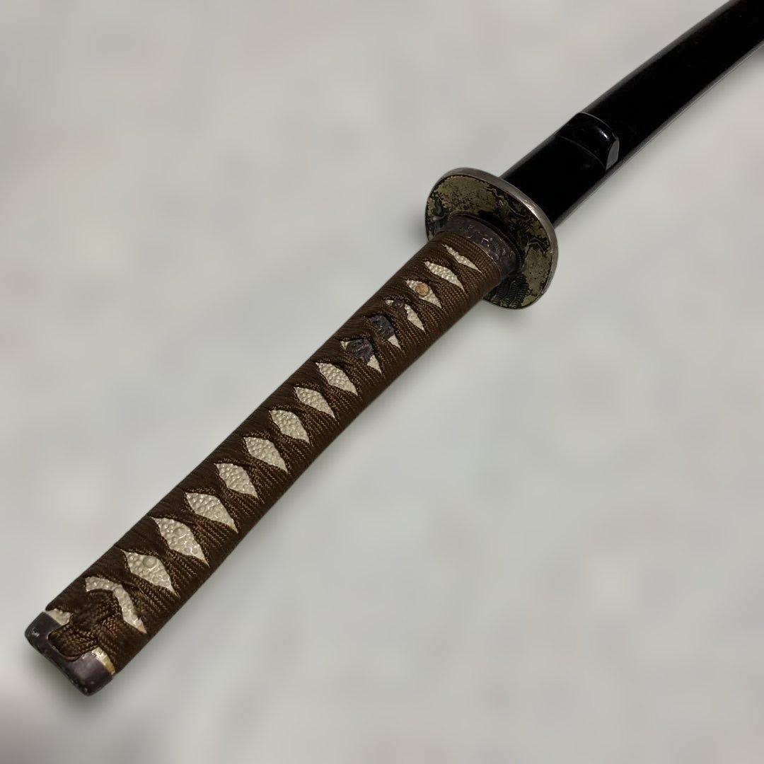 模造刀(居合刀)下緒無し 茶柄 鶴と波絵角丸鍔