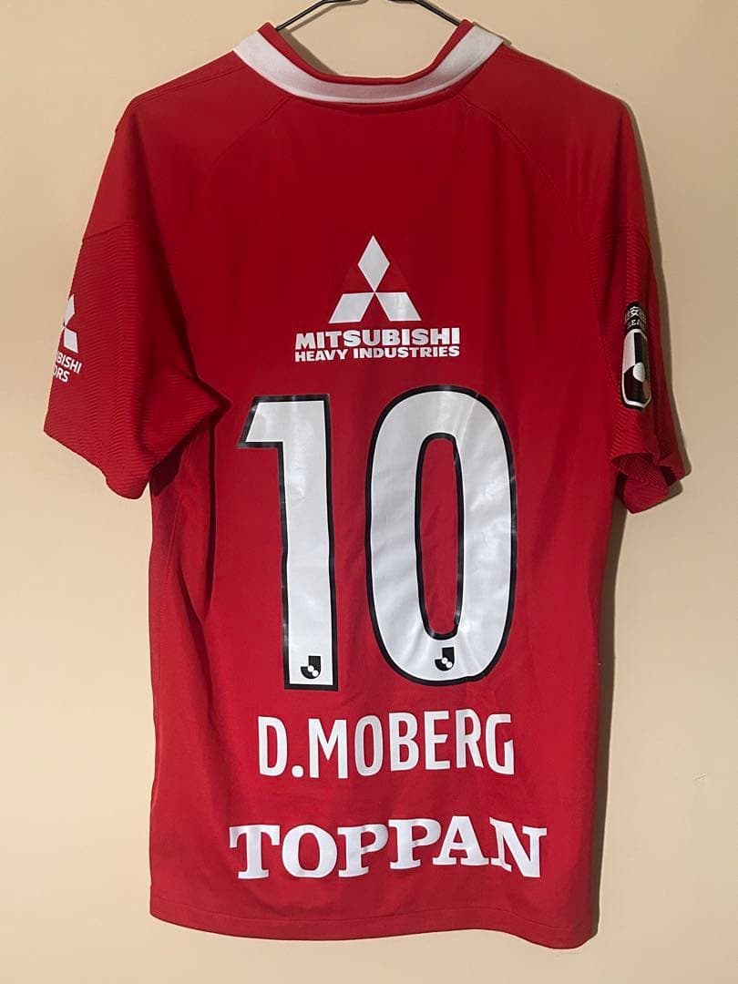 浦和　ユニフォーム モーベルグ Mサイズ