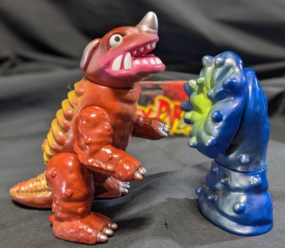 ネロンガ＆グリーンモンス「ウルトラマン」登場怪獣（マーミット）ソフビ２体セット